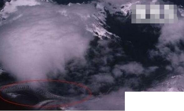 衛(wèi)星拍到的真龍鳳凰